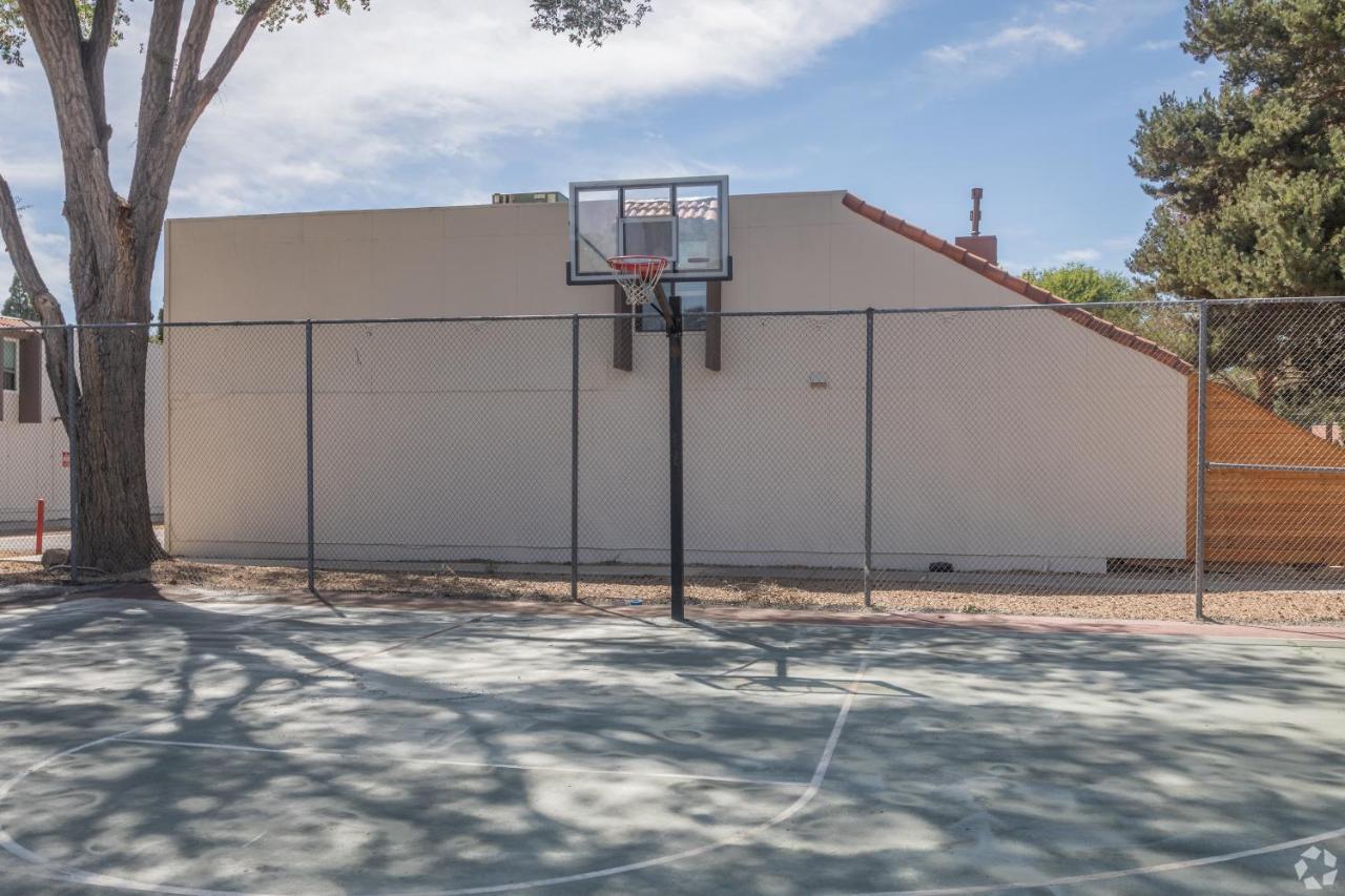 Thunderbird Resort Club Sparks Exterior foto